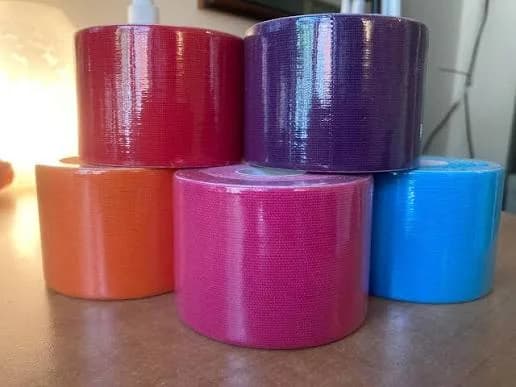 Does Tape Colour Affect Strength? Clear vs Tan vs Coloured
